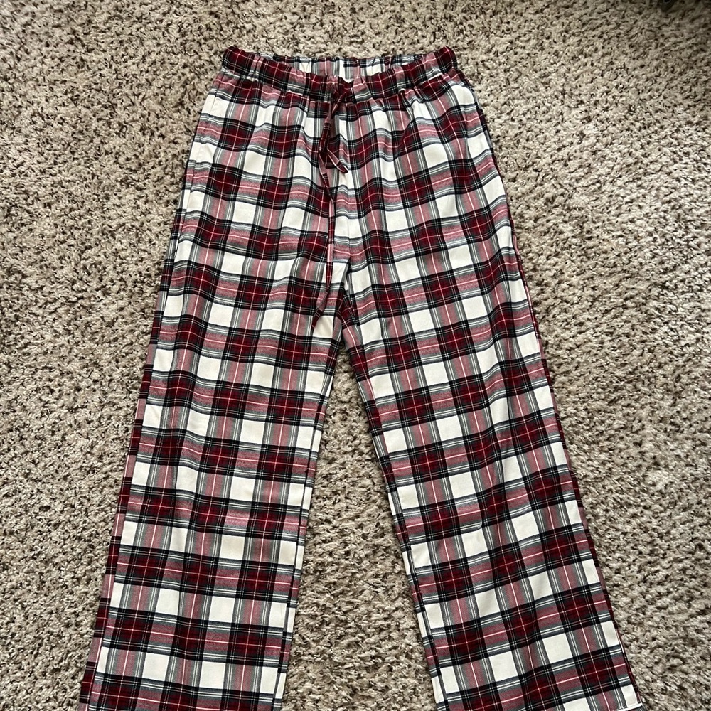 New Pink Lily plaid pajama pants